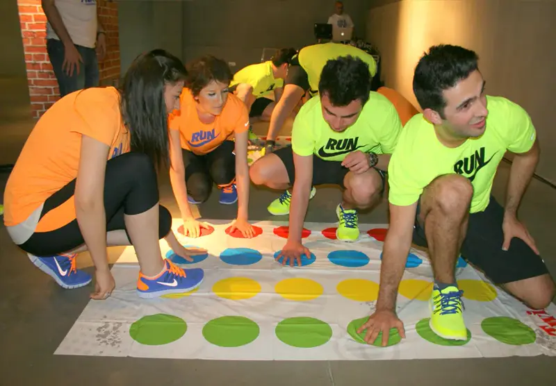 Giant Board Games7