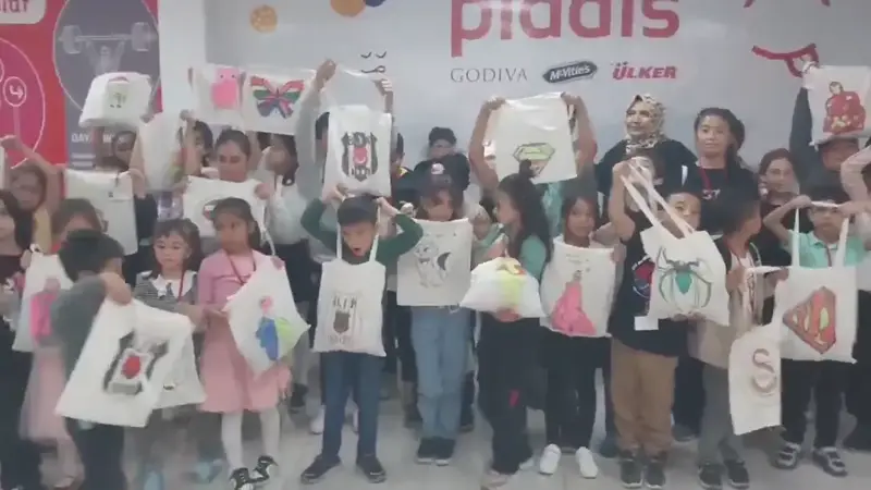 Hadi Üretelim: Tişört, Çanta, Şapka, Bandana1