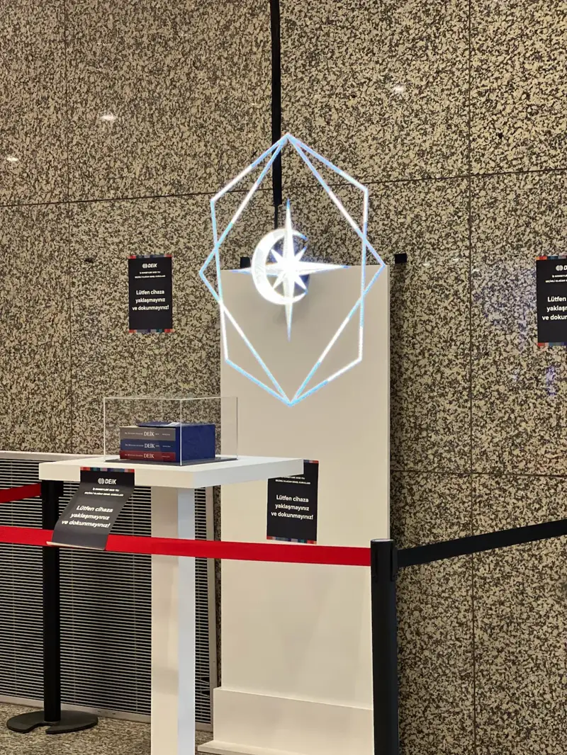 Hologram1