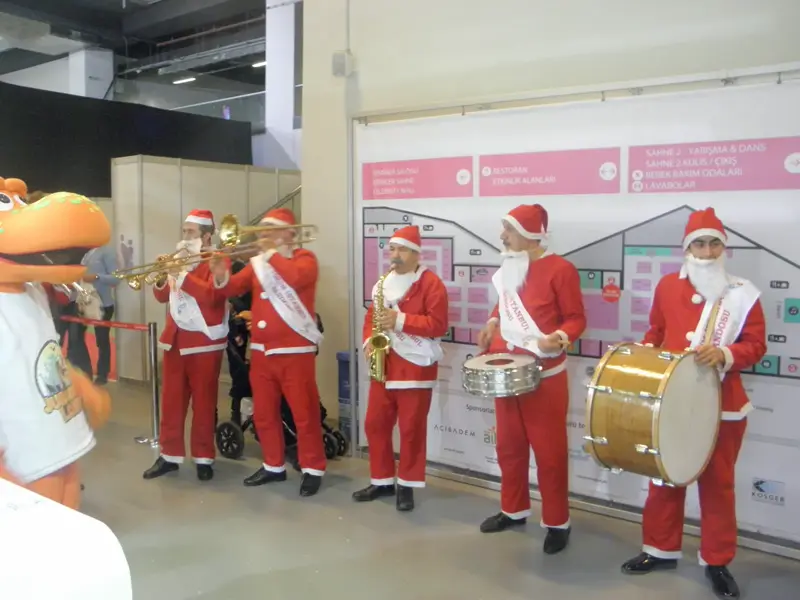 Mobile Orchestra & Marching Band6