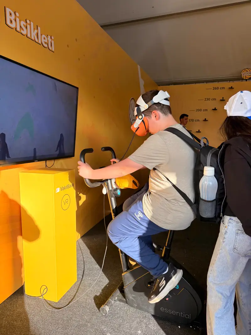 3D Virtual Reality & Brain Master Challenge4