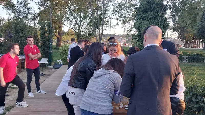 Team Networking4