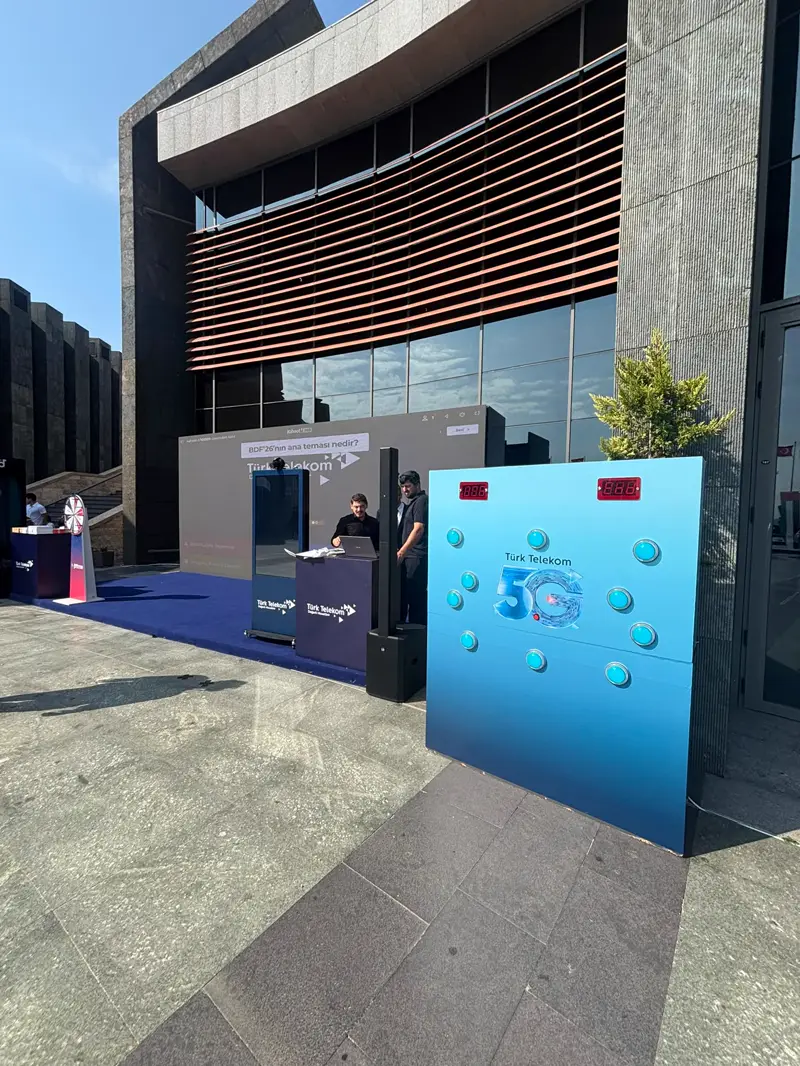 Türk Telekom 5G Refleks Wall ve stand alanı